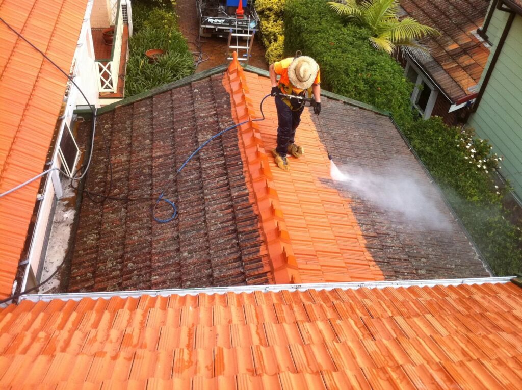 Roof cleaning company barton creek TX